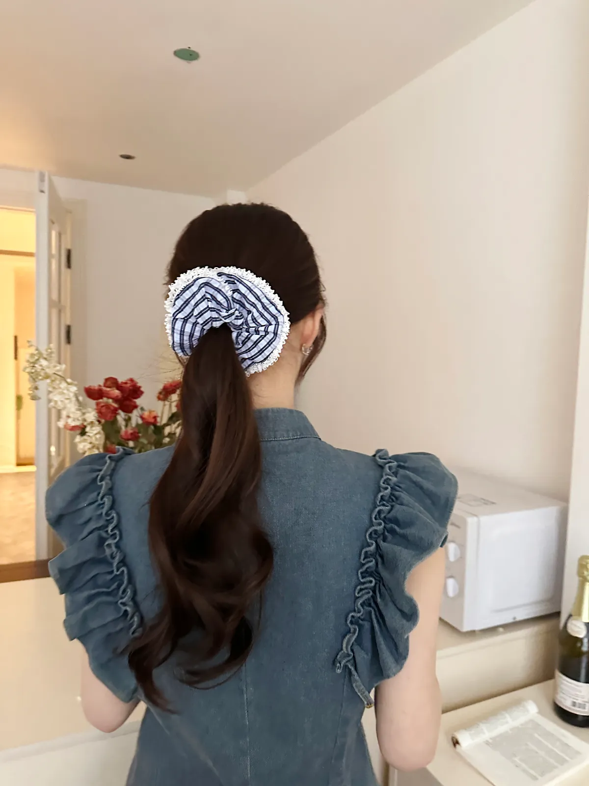 Striped Lace-Trim Scrunchie - Cotton Hair Tie product image 4