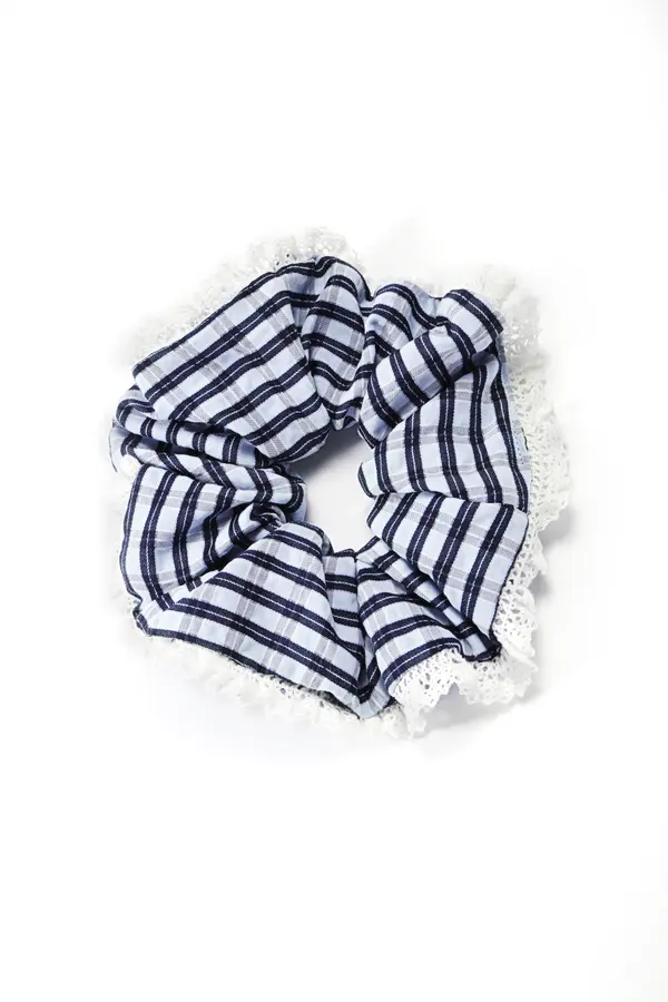 Striped Lace-Trim Scrunchie - Cotton Hair Tie product image 2