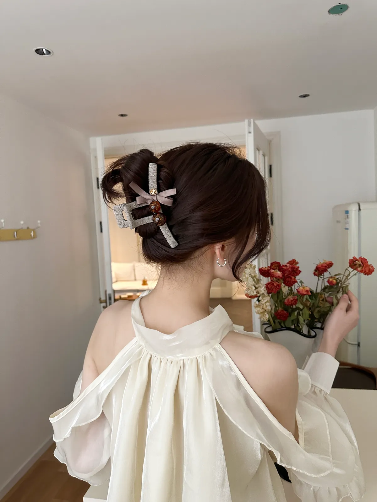 Velvet Amber-Bead Claw Clip - Autumn Hair Clip product image 7