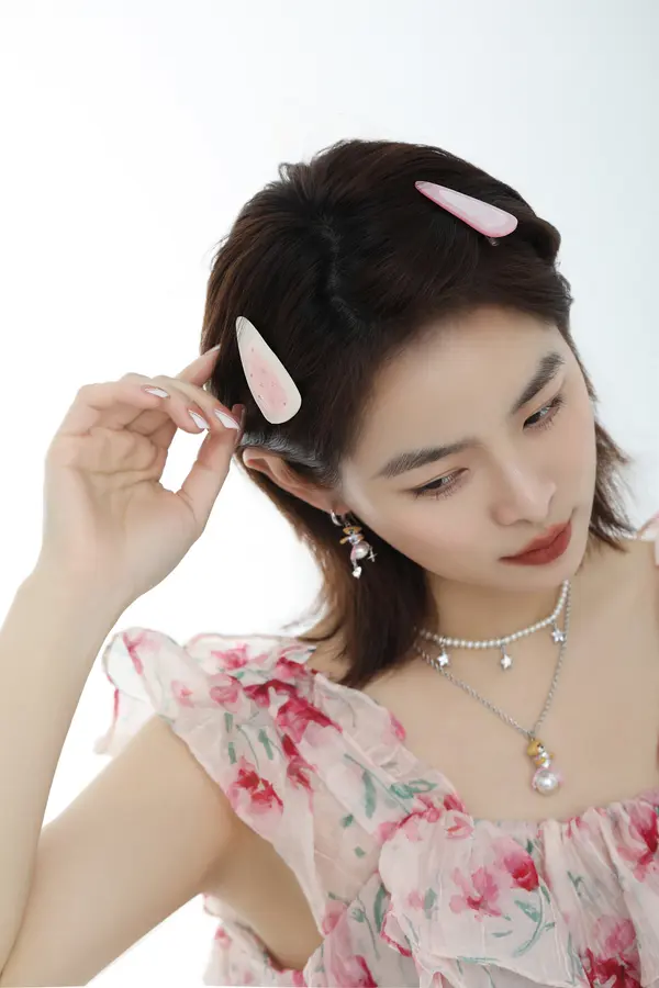 Marble Teardrop Hair Clips - Set of 2 Barrettes product image 2