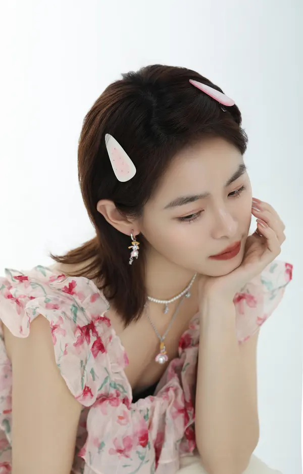 Marble Teardrop Hair Clips - Set of 2 Barrettes product image 3