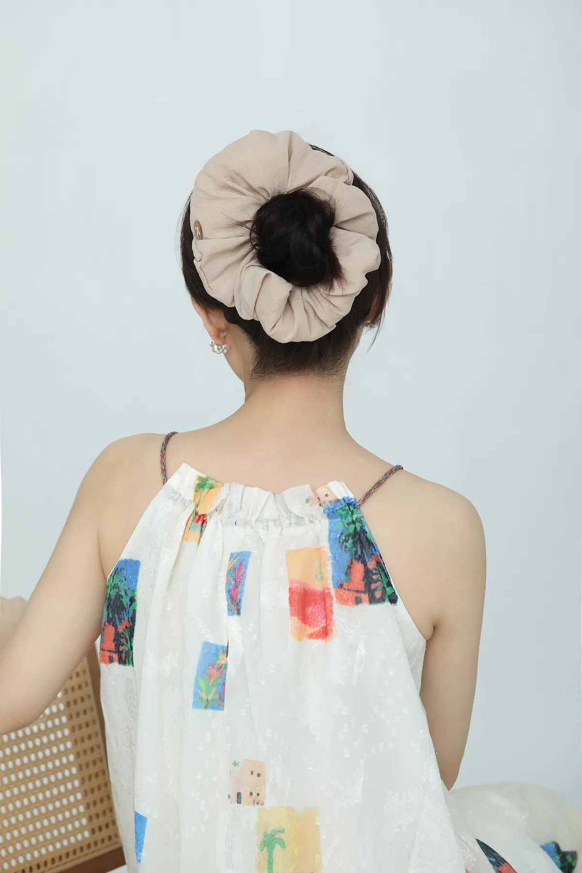 White Floral Scrunchie - Pink-Trim Hair Tie product image 3