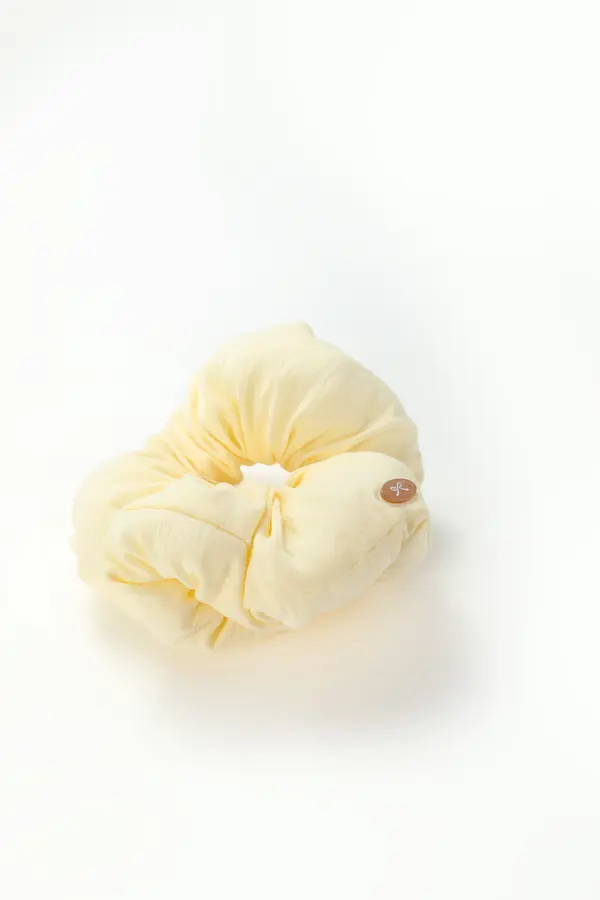White Floral Scrunchie - Pink-Trim Hair Tie product image 7