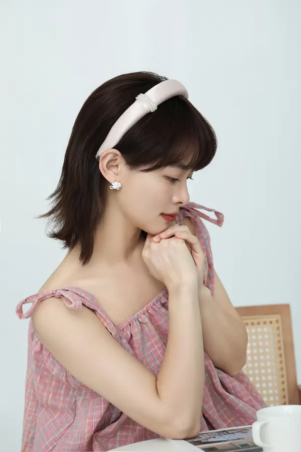 Pearl-Cluster Satin Headband - Padded Pink Band product image 2