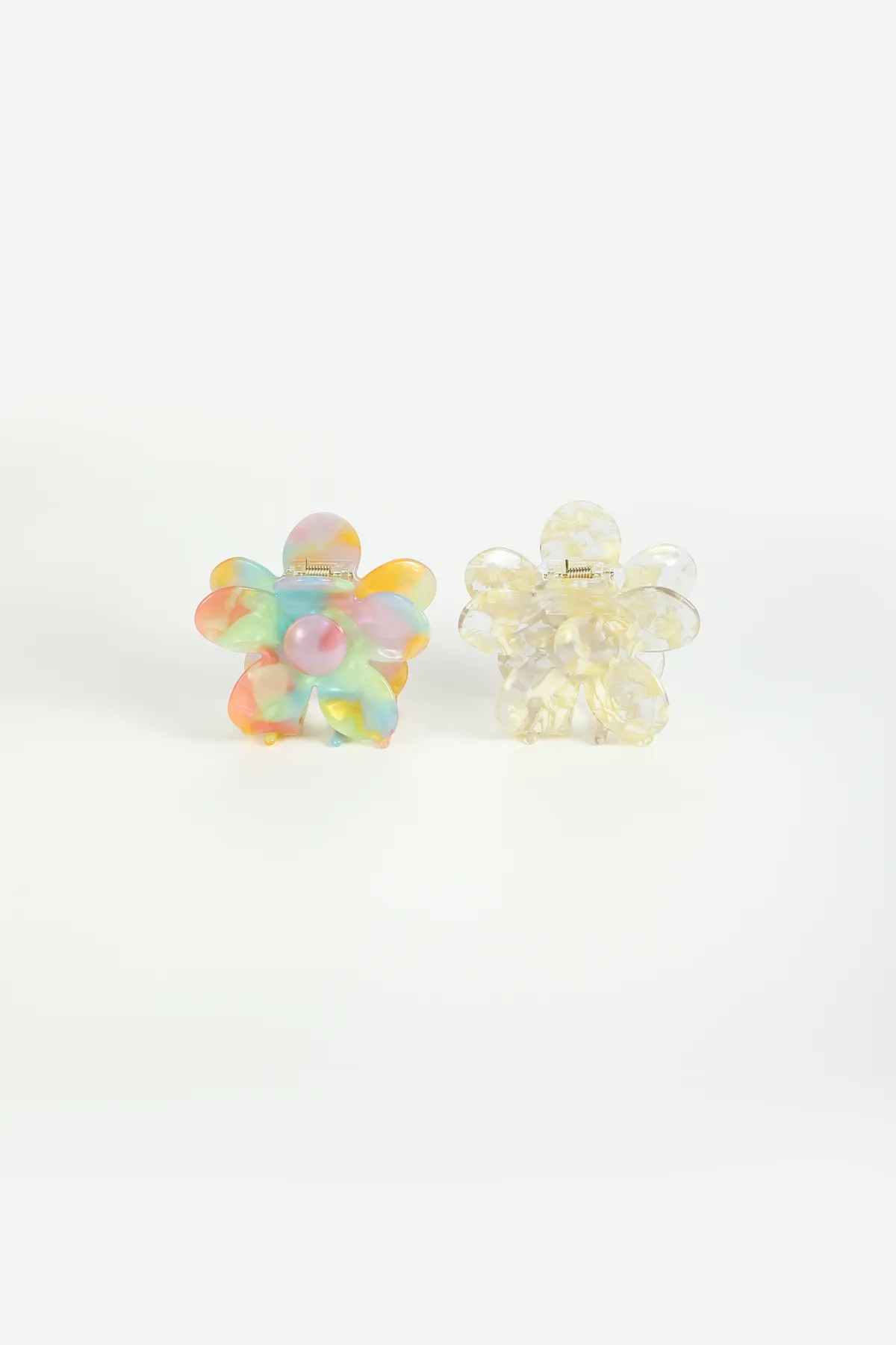 Translucent Flower Claw Clip - Strong-Hold Hair Clip product image 5