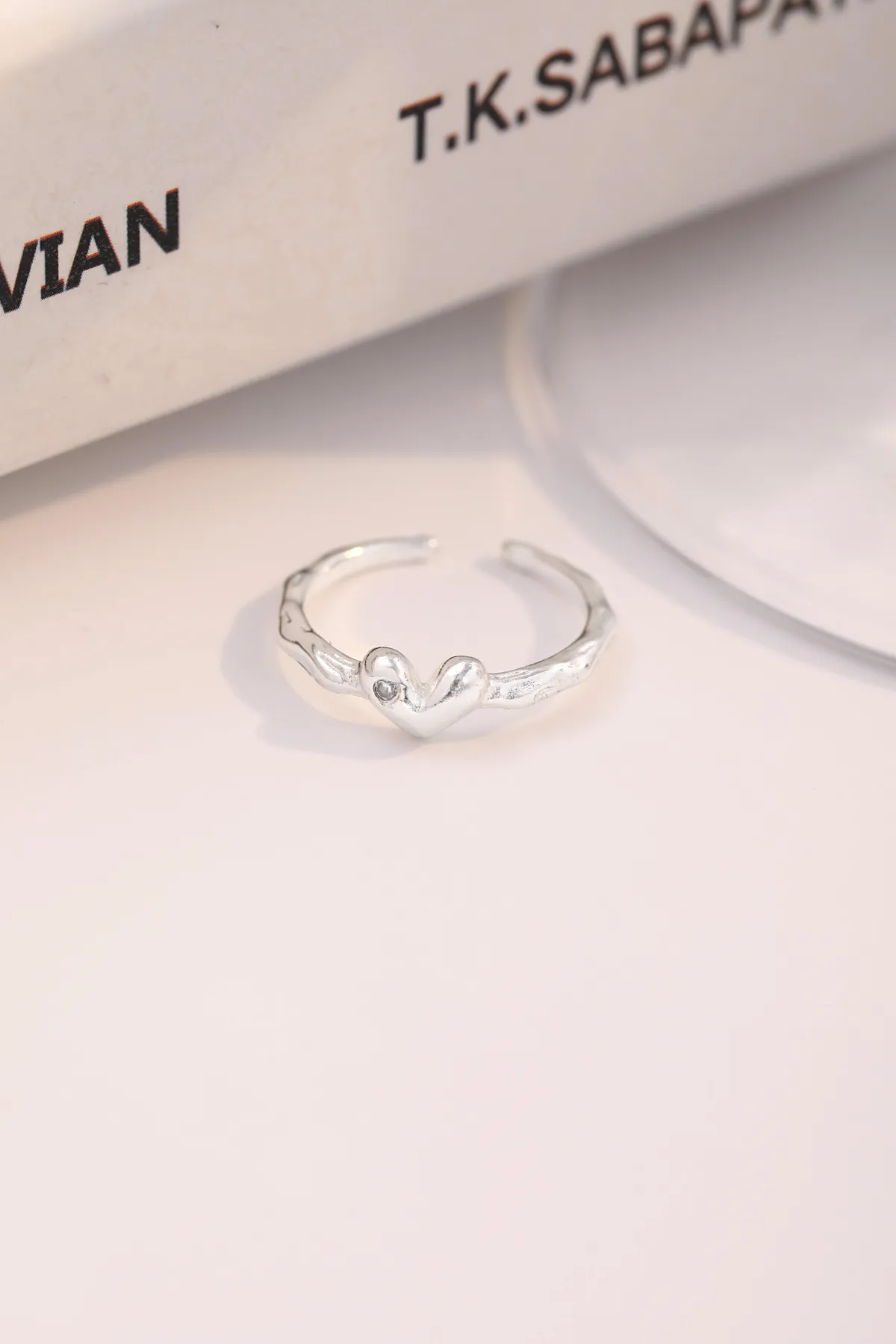 Simple Accent Ring