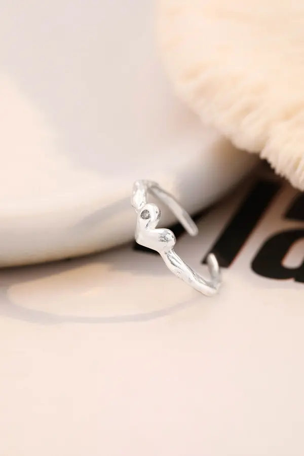 Simple Accent Ring