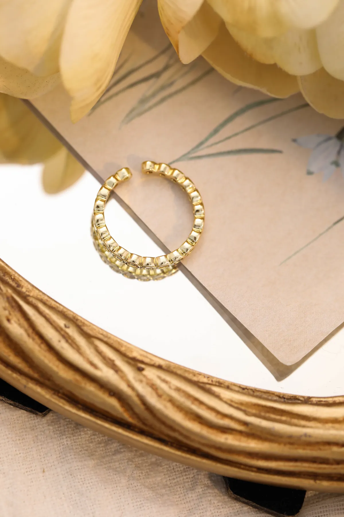 Easy Wear Ring