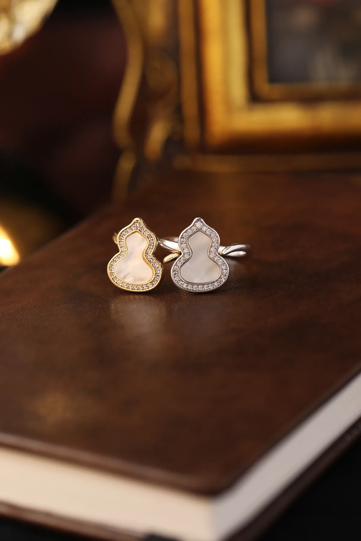 Everyday Minimalist Ring – Polished Finish