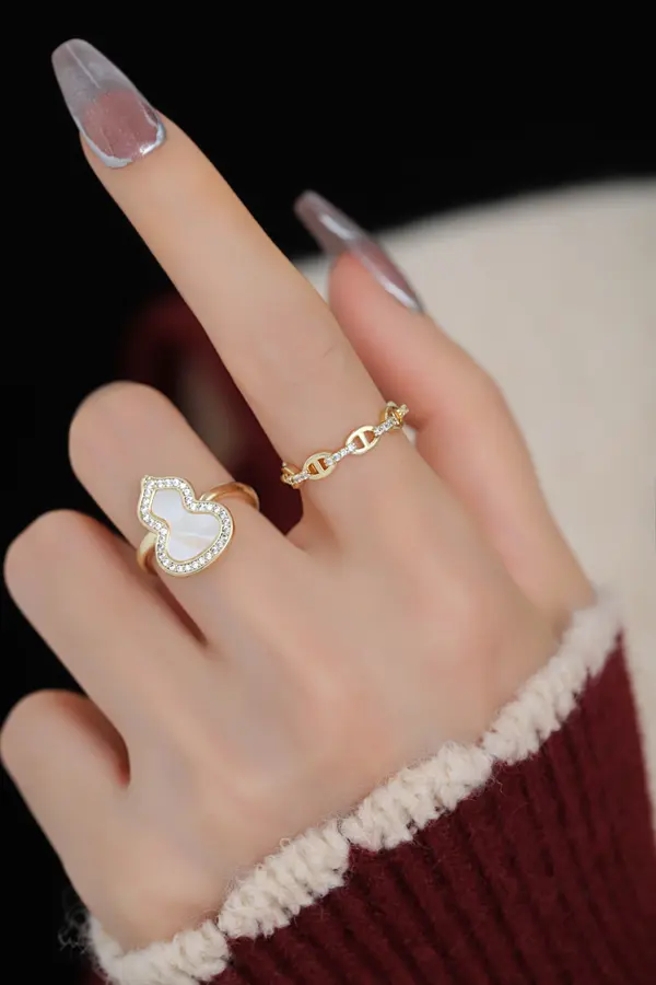 Minimal Stack Ring