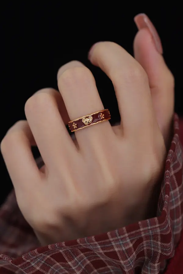 Polished Daily Ring