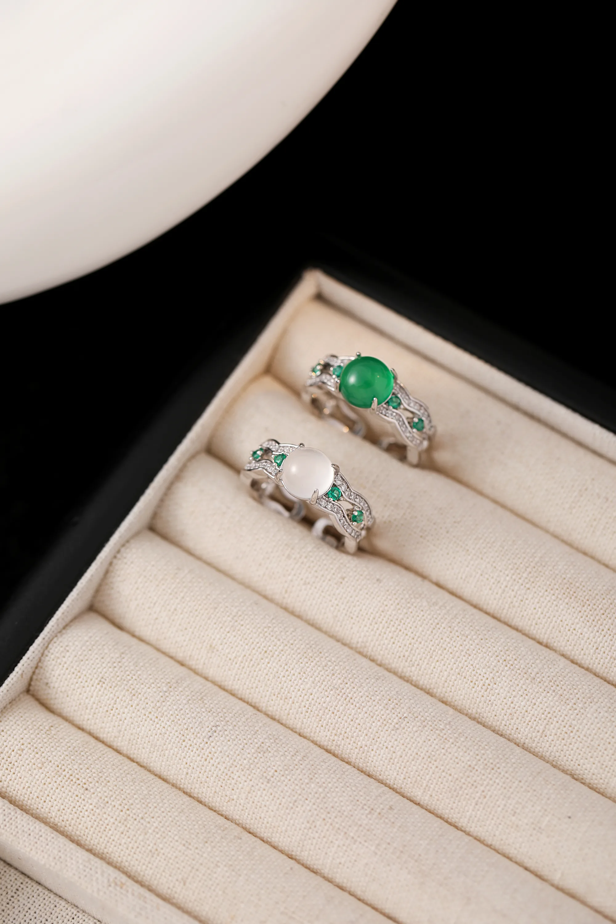 Refined Minimalist Ring – Daily Essential