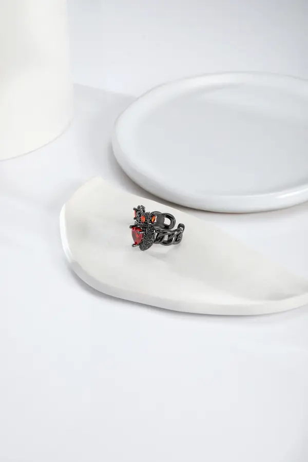 Timeless Minimalist Ring – Effortless Polish