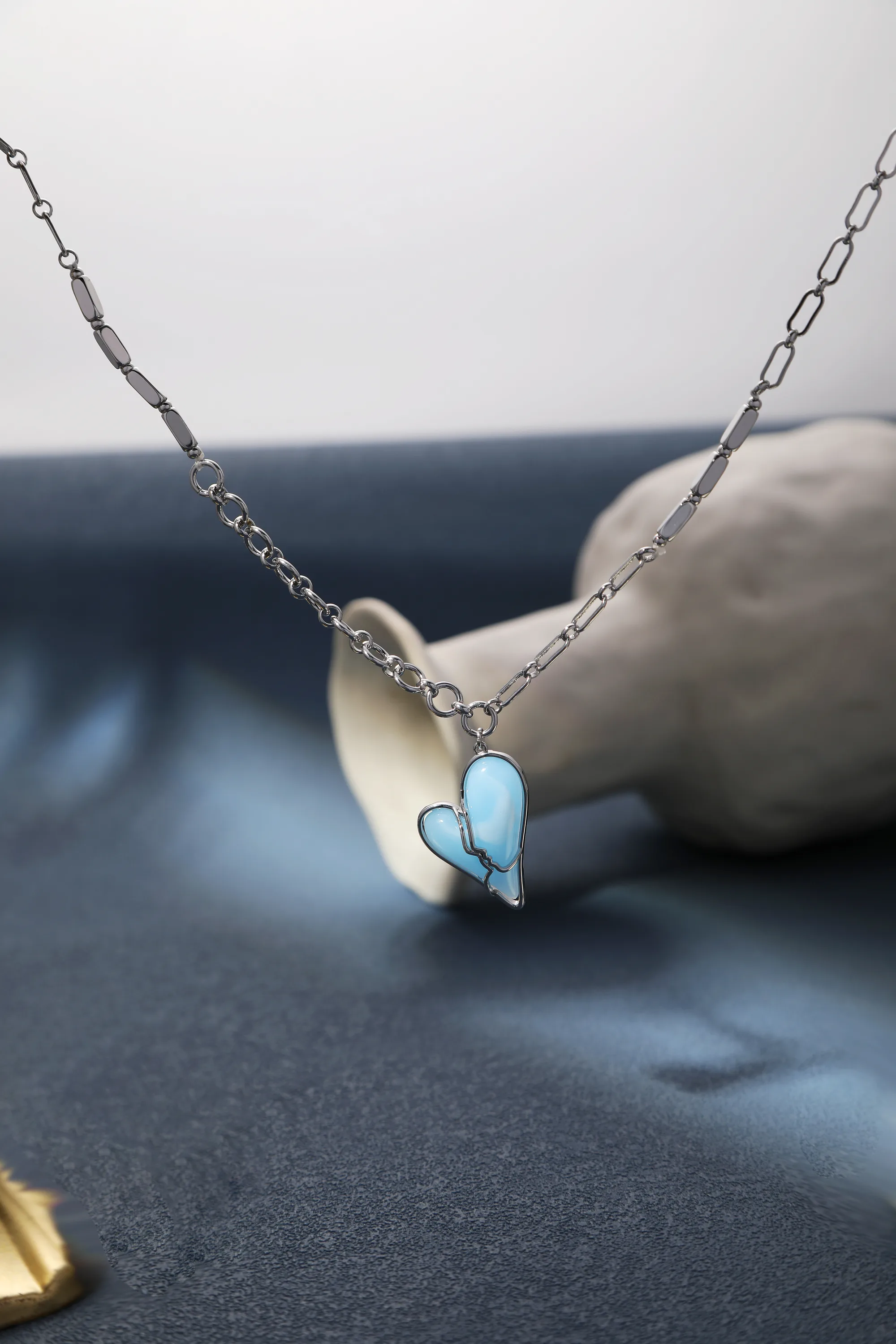 Minimal Layer Necklace