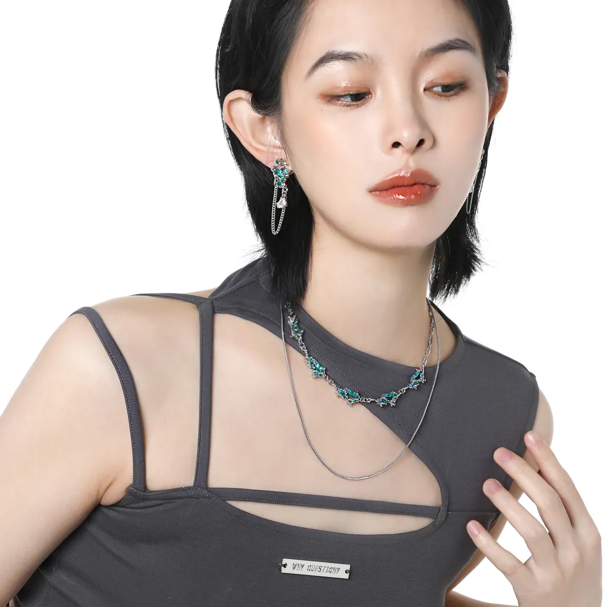 Clean Pendant Necklace