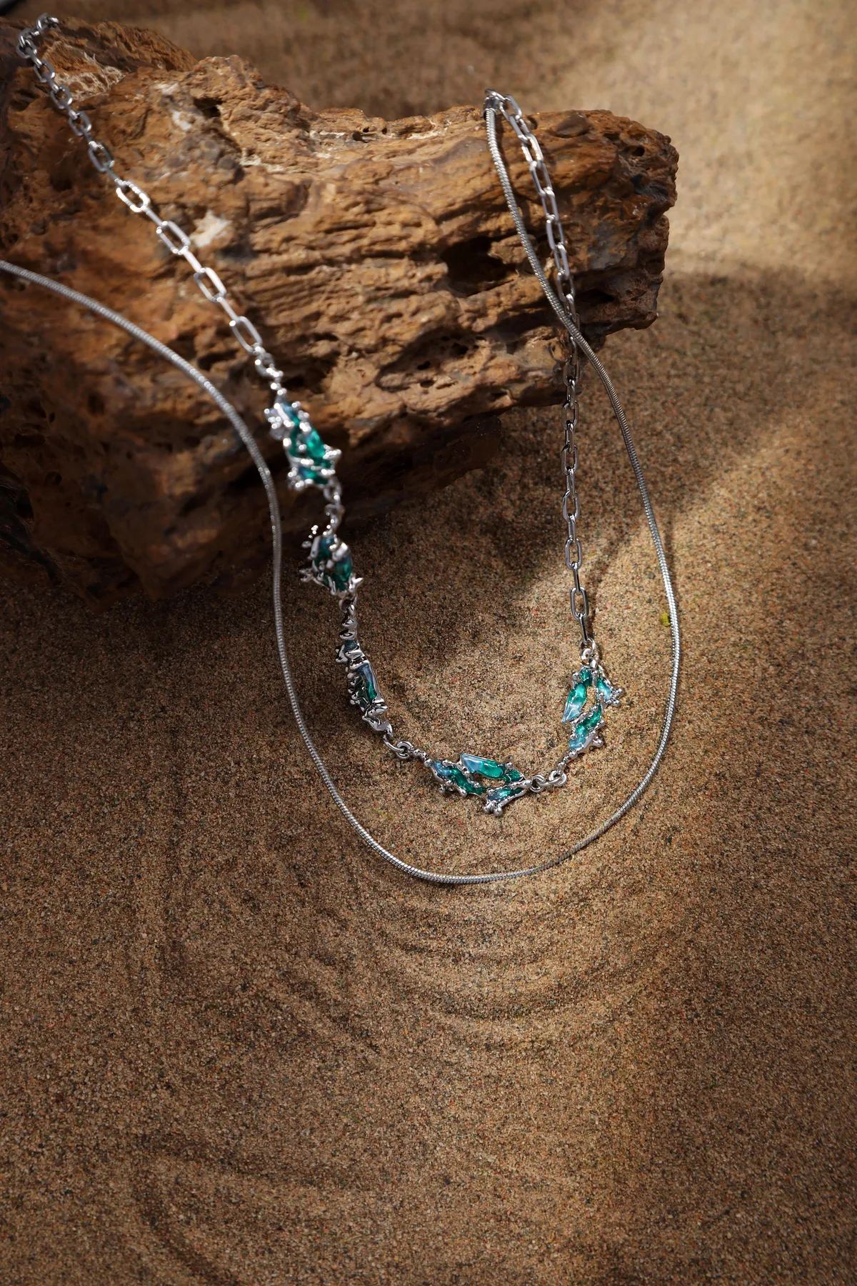 Clean Pendant Necklace