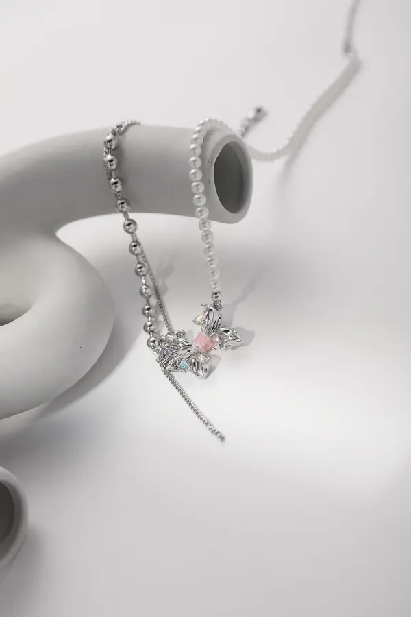 Soft Shine Necklace