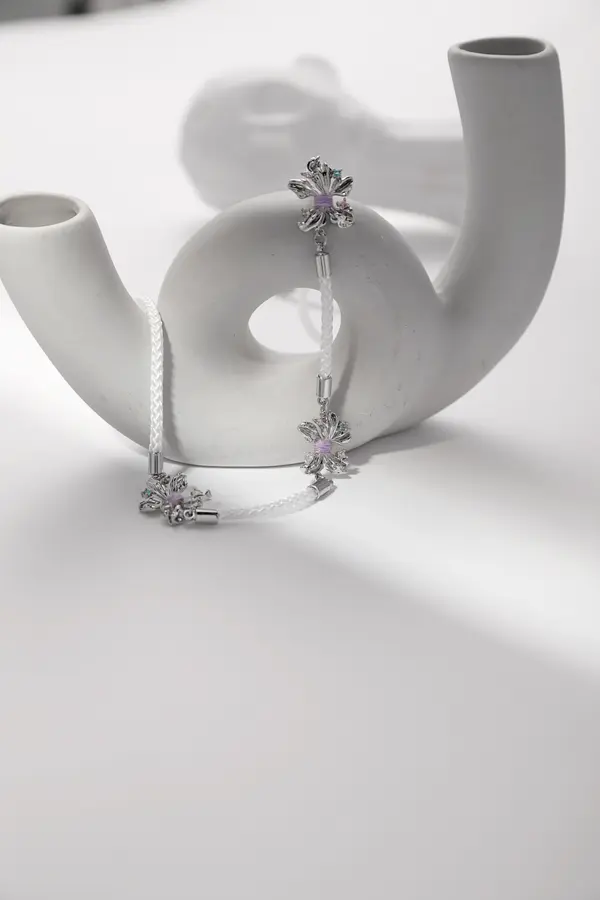 Light Layer Necklace