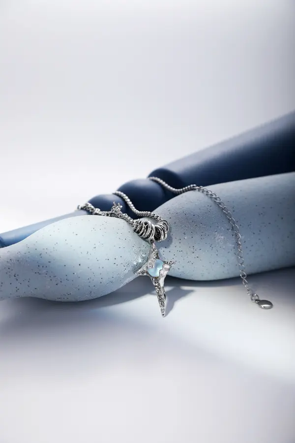 Polished Pendant Necklace